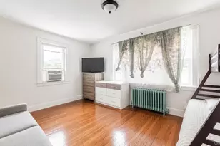 104-61 219th St, Queens Village, NY 11429 - Photo 14