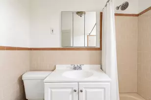 104-61 219th St, Queens Village, NY 11429 - Photo 10