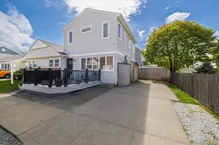 19 Armour St, Long Beach, NY 11561 - Photo 2