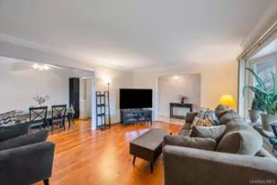 14 Cleaves Ave, Hempstead, NY 11550 - Photo 10