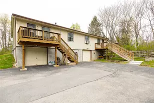 178 Overlook, Lagrangeville, NY 12603 - Photo 4