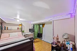 8 Geyser Pl, White Plains, NY 10607 - Photo 14