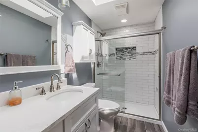 10 Irvinlee Place, East Northport, NY 11731 - Photo 20