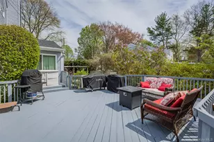 10 Irvinlee Pl, East Northport, NY 11731 - Photo 30