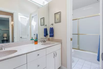 10 Irvinlee Place, East Northport, NY 11731 - Photo 24