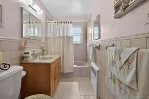 42-40 192nd St, Flushing, NY 11358 - Photo 22