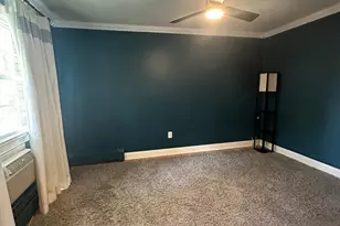 250 Beechwood Ave, Poughkeepsie, NY 12601 - Photo 10
