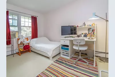 31U Madison Park Gardens #31U, Port Washington, NY 11050 - Photo 14