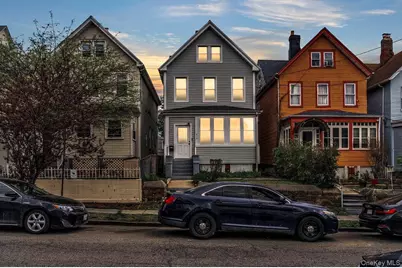 419 S 4th Avenue, Mount Vernon, NY 10550 - Photo 2