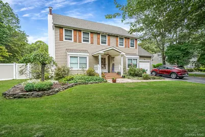 3 Avon Avenue, Port Jefferson Station, NY 11776 - Photo 2