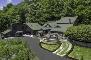 19 Greentree Ln, Chester, NY 10918 - Photo 2