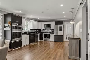 12 Deer Path, Shirley, NY 11967 - Photo 12