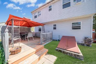 106 Holbrook Rd, Centereach, NY 11720 - Photo 26