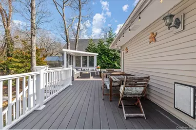 26 Bittersweet Avenue, Hampton Bays, NY 11946 - Photo 28