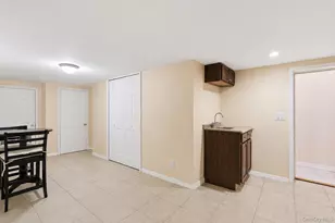 52 William St, Brentwood, NY 11717 - Photo 14