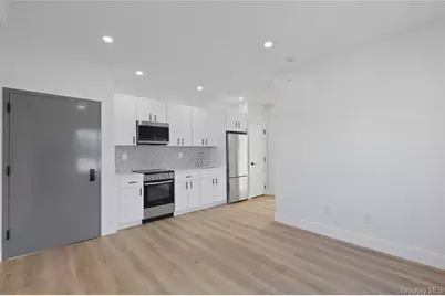 9 Lagrange Avenue #APT 4, Poughkeepsie, NY 12603 - Photo 2