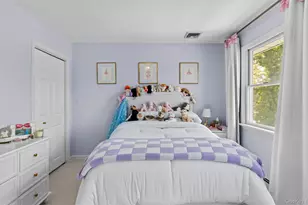 25 Bay 3rd St, Islip, NY 11751 - Photo 18