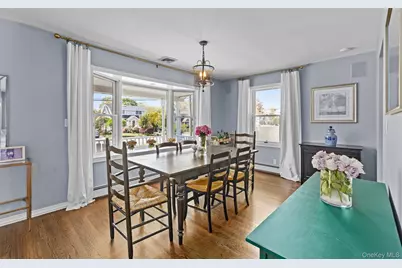 25 Bay 3rd Street, Islip, NY 11751 - Photo 6