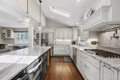 50 Abbot Road, Smithtown, NY 11787 - Photo 8