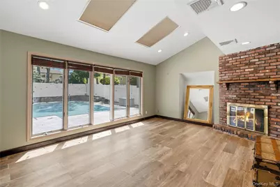 50 Abbot Road, Smithtown, NY 11787 - Photo 18