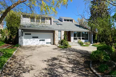 2 Crest Hollow Lane, Albertson, NY 11507 - Photo 2