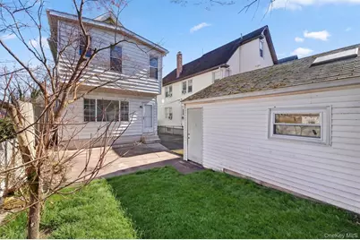 124 Sherwood Avenue, Yonkers, NY 10704 - Photo 46