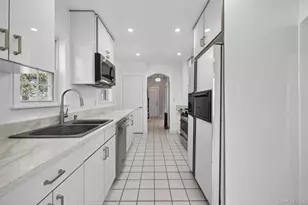 124 Sherwood Ave, Yonkers, NY 10704 - Photo 20