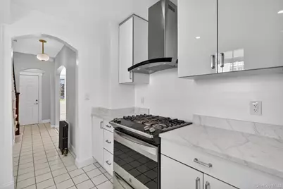 124 Sherwood Avenue, Yonkers, NY 10704 - Photo 22