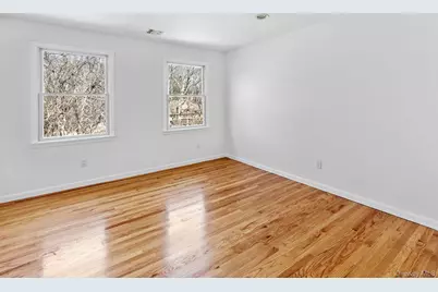 1871 Edwards Avenue, Calverton, NY 11933 - Photo 26