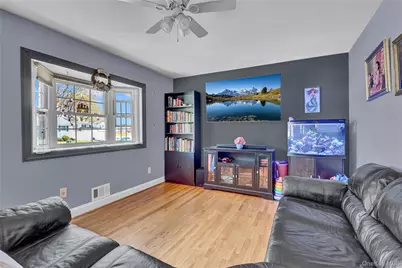 6 Norwalk Lane, Selden, NY 11784 - Photo 4