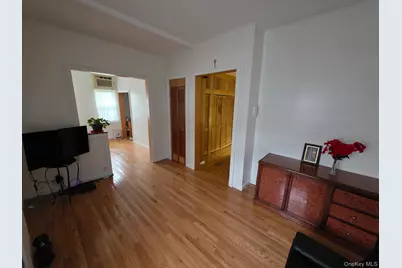 5427 Arnold Avenue, Maspeth, NY 11378 - Photo 8