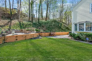259 Spring Rd, Huntington, NY 11743 - Photo 32