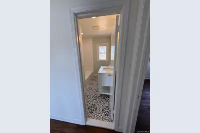529 Elder Lane, Ronkonkoma, NY 11779 - Photo 20