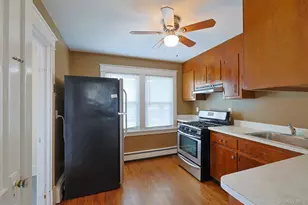 48 Thompson St, Newburgh, NY 12550 - Photo 18
