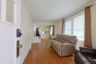 48 Thompson St, Newburgh, NY 12550 - Photo 8