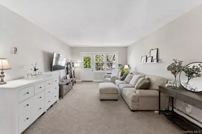 323 Hicksville Road #4, Bethpage, NY 11714 - Photo 4