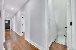 577 Lowell St, Westbury, NY 11590 - Photo 22