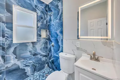 577 Lowell Street, Westbury, NY 11590 - Photo 20