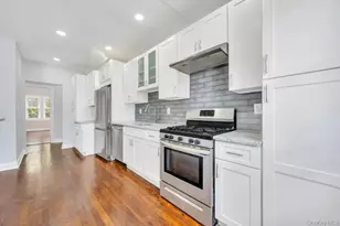 577 Lowell St, Westbury, NY 11590 - Photo 12