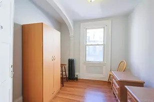 32-25 30th St, Astoria, NY 11106 - Photo 38