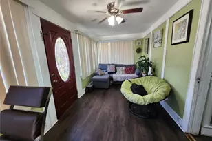 104-29 214th St, Queens Village, NY 11429 - Photo 4
