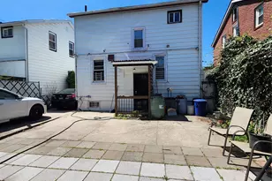 104-29 214th St, Queens Village, NY 11429 - Photo 32