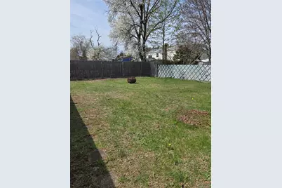 253 Peterson Street, Brentwood, NY 11717 - Photo 26