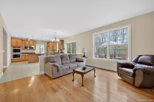 3830 Cranberry Ln, Shrub Oak, NY 10588 - Photo 12