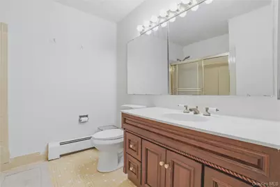 198 Doxbury Lane, Suffern, NY 10901 - Photo 16