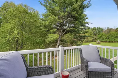 198 Doxbury Lane, Suffern, NY 10901 - Photo 14