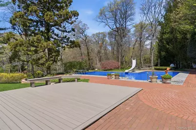 20 Hemingway Drive, Dix Hills, NY 11746 - Photo 30