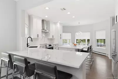 159 Rivendell Court, Melville, NY 11747 - Photo 12