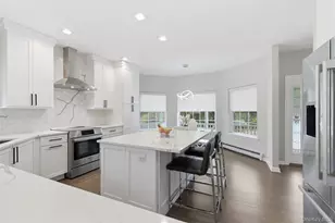 159 Rivendell Ct, Melville, NY 11747 - Photo 10