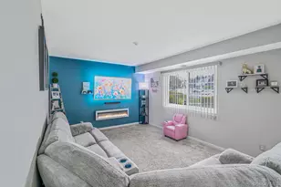 201 Lake Pointe Cir, Middle Island, NY 11953 - Photo 10